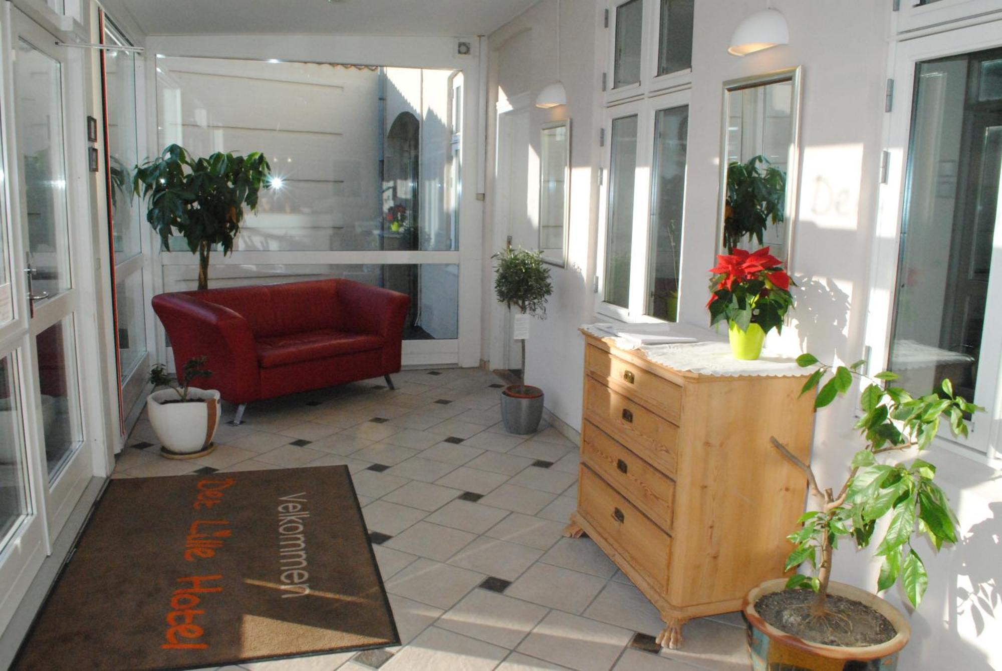 Det Lille Hotel Rønne Екстериор снимка