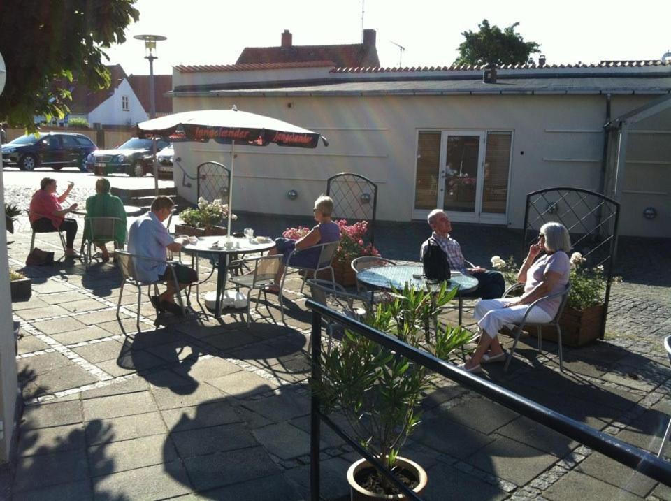 Det Lille Hotel Rønne Екстериор снимка