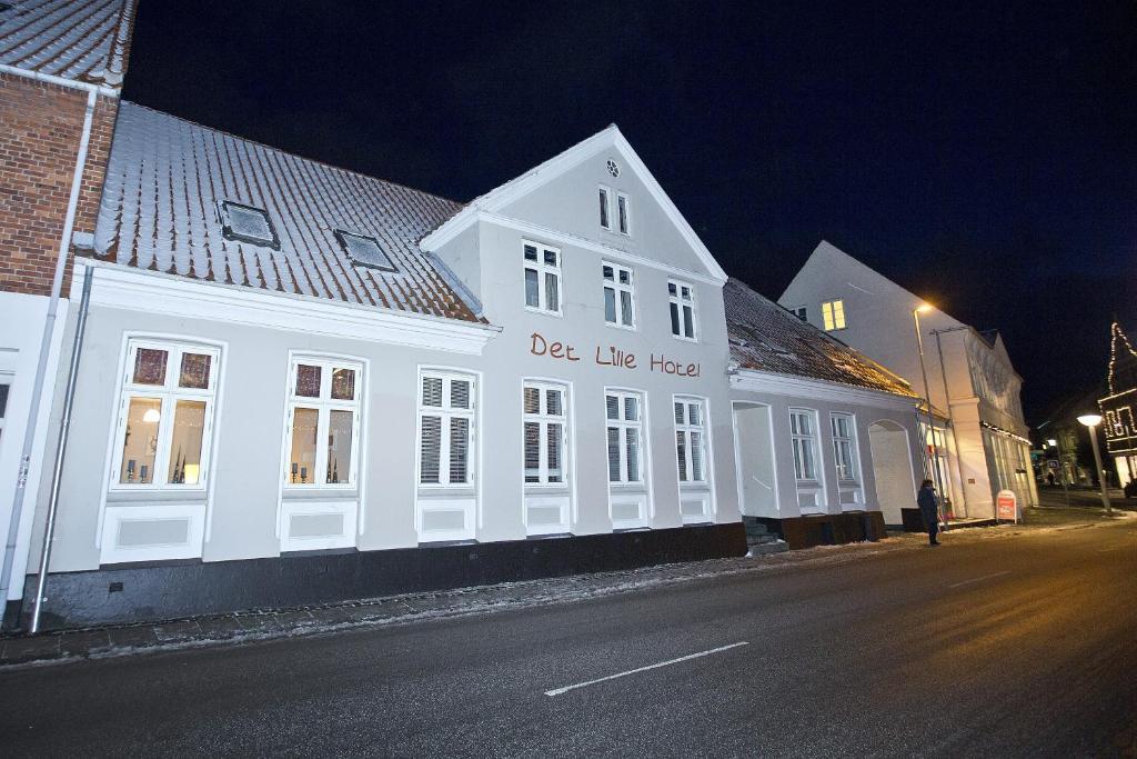 Det Lille Hotel Rønne Екстериор снимка